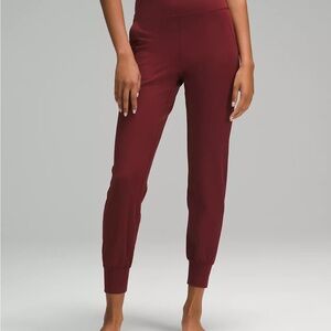 lululemon Align™ High-Rise Jogger, size 6
Full Length